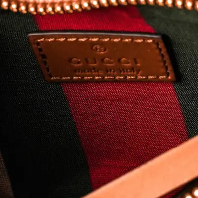 Gucci GG Emblem Super Mini Shoulder Bag - RRP £960 - Image 6