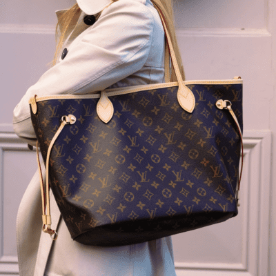 Louis Vuitton Reversible Neverfull - Image 9